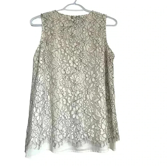 Ecru blouse, size 2 EUC - Picture 2 of 9